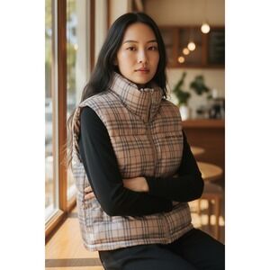 Eleven Paris Peach Whip Plaid Puffer Vest Cropped Zip Up XS 22F2OU02‎ NEW